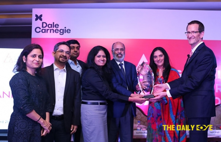 Axis Bank Wins Dale Carnegie Global Leadership Award 2017